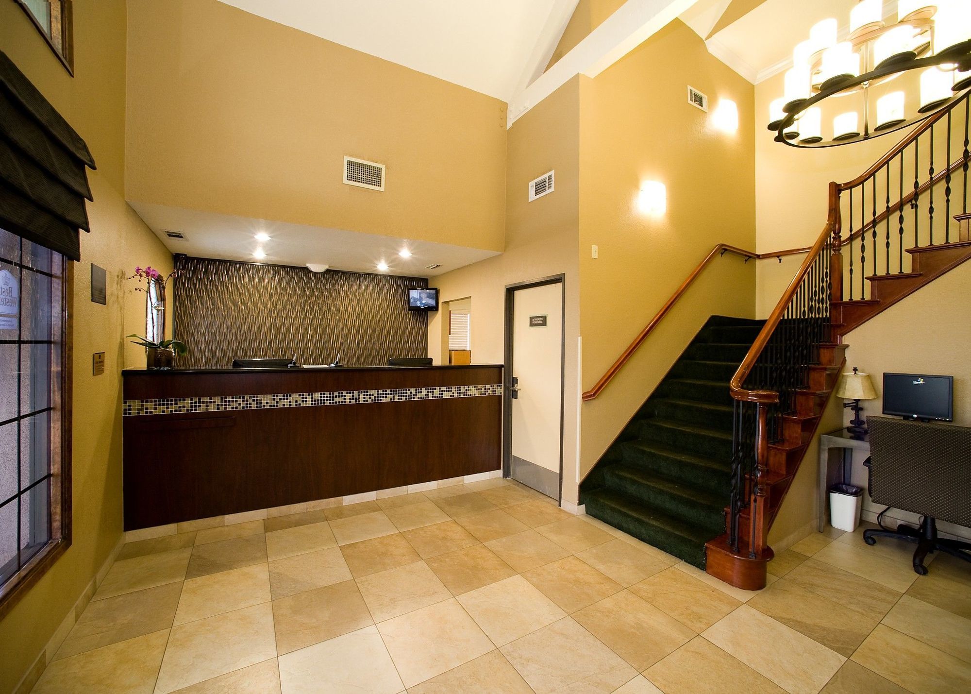 Best Western Plus Hill House Bakersfield Eksteriør billede