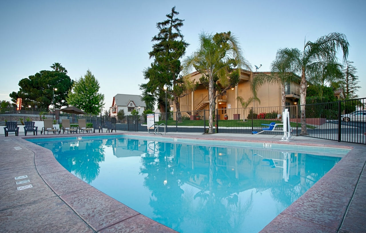 Best Western Plus Hill House Bakersfield Eksteriør billede